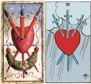 Similarité entre le Trois d'épée du Tarot Sola Busca à gauche et du Rider-Waite à droite